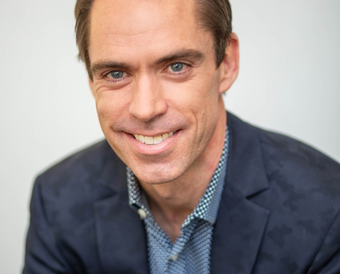 Dr. Dale Macdonald